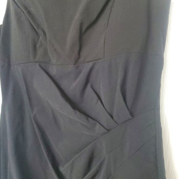 Le Chateau Size Large - Picture 6 of 9